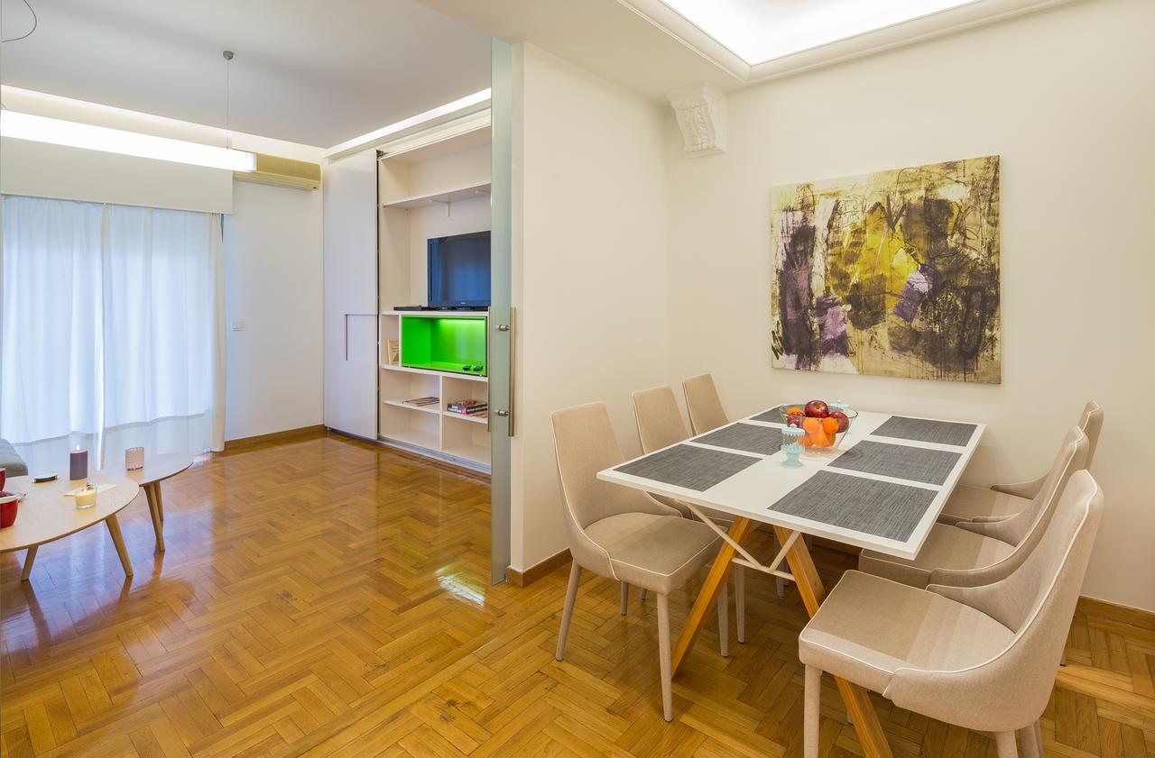 Gemini - Wonderful Apartment In Kolonaki Athens Luaran gambar